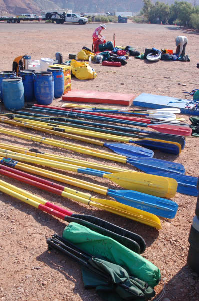 010 Lots of Oars